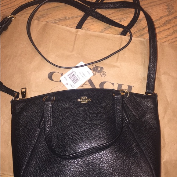 BNWT BLACK COACH PURSE, CROSSBODY PERFECT NO FLAWS - Picture 3 of 8